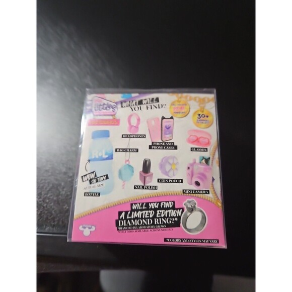 Real Littles Handbags- LIPS BRAND NEW - Picture 4 of 5